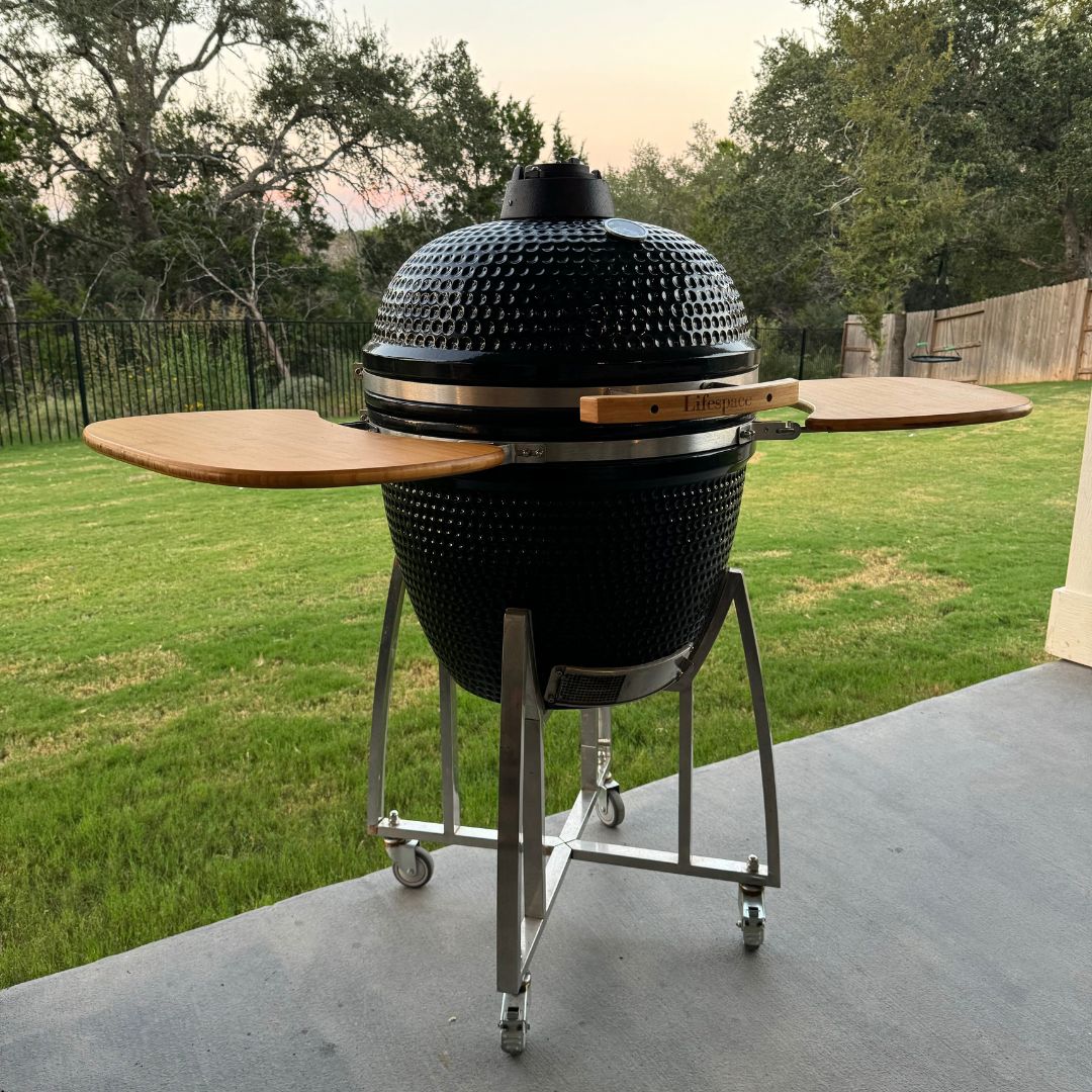 Lifespace Black Enamel 60cm Kamado Charcoal Braai & Smoker