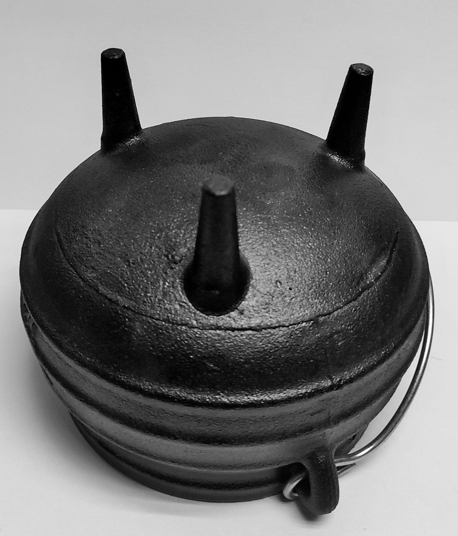 Lifespace Cast Iron No 1/4 Potjie Pot (2 - Pack) - Lifespace