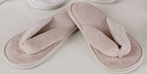 Thong on sale style slippers